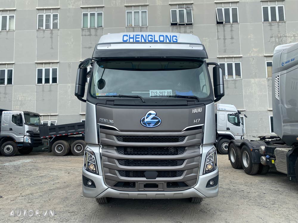 Đầu kéo ChengLong H7 445HP LuxS